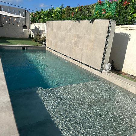 בית הארחה טלדה 	Valtisya Pool And Airport מראה חיצוני תמונה